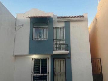 CASA EN VENTA EN FRACC. ACUEDUCTO