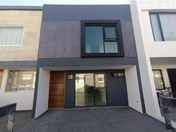 CASA EN VENTA EN FRACC CUMBRES RESIDENCIAL CERCA DE CHOLULA, PUEBLA