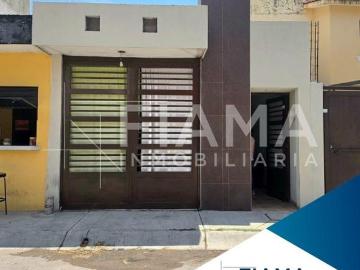 CASA EN VENTA EN FRACC. COLINAS DE XALISCO, XALISCO, NAYARIT. LN