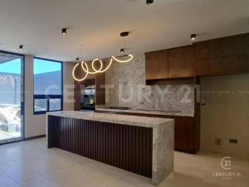 CASA EN VENTA EN FRACC HARANA CHIHUAHUA, CHIH