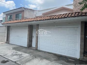 Casa En Venta En Fracc Jardines De Guadalupe, Zapopan