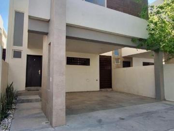 Casa en venta en Fracc. Lenna | Vive con seguridad y estilo