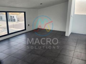 CASA EN VENTA EN FRACC. LOMAS DE COCOYOC