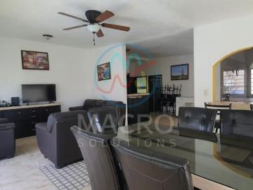 CASA EN VENTA EN FRACC. LOMAS DE COCOYOC