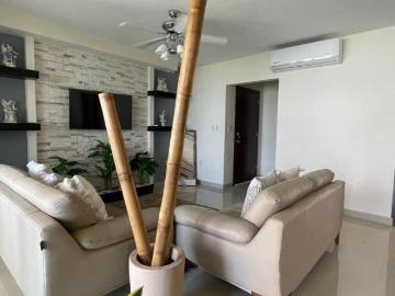 Casa en venta en Fracc. Lomas Residencial. ALVARADO, VER. RIVIERA VERACRUZANA