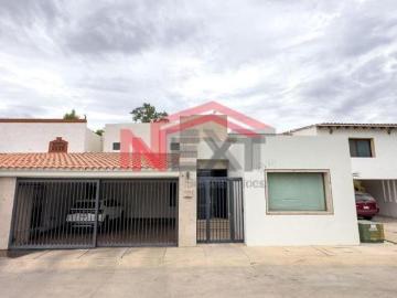CASA EN VENTA EN FRACC. LOS CANARIOS