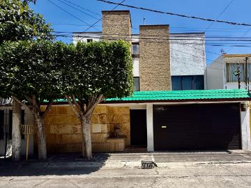 Casa en venta en Fracc Los Pastores. Naucalpan