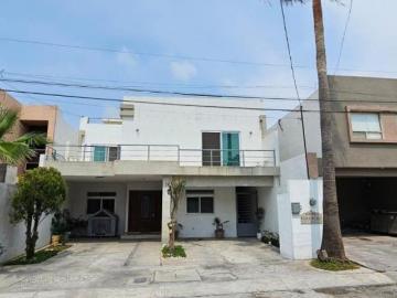 Casa en venta en Fracc. Los reales al norte de Saltillo