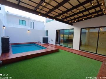 Casa en Venta en Fracc Palma Real, Medellin