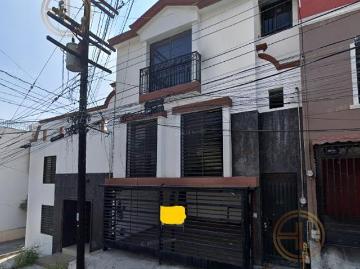 CASA EN VENTA EN FRACC. PEDREGAL CUMBRES, MONTERREY NUEVO LEON