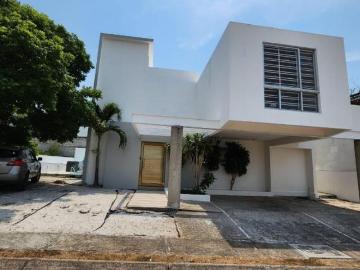 Casa en VENTA en Fracc. Real Mandinga / Riviera Veracruzana
