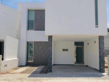 Casa en Venta en Fracc Villa Megan al Sur de Pachuca