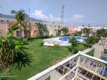 Casa en venta en Fraccionamiento Tulipanes, Acapulco