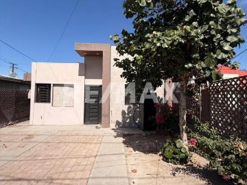 Casa en Venta en Fraccionamiento Valle Dorado