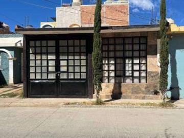 Casa en venta en Fraccionamiento Villa Real Guadalupe Zacatecas 3 dormitorios 89 m2