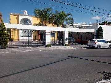 Casa en venta en Fraccionamiento Villas del Mesón, Cancún, Querétaro