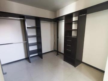Casa en Venta en Fraccionamiento Arboreto con acabados de lujo