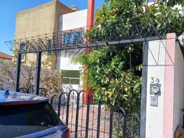 Casa en VENTA en Fraccionamiento Cerrado, Cipreses de Mayorazgo