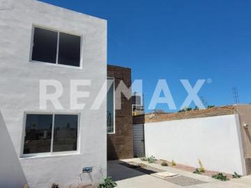 Casa en Venta En Fraccionamiento Don Francisco 4