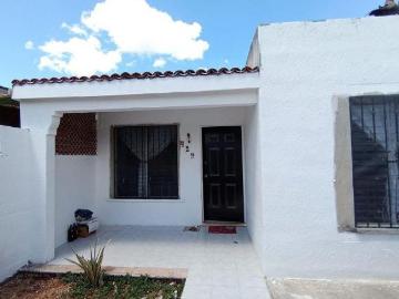 Casa en venta en Fraccionamiento Francisco de Montejo HI2601435