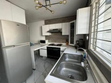 CASA EN VENTA EN FRACCIONAMIENTO JARDINES DE SANTA CLARA ECATEPEC MORELOS ESTADO DE MÉXICO