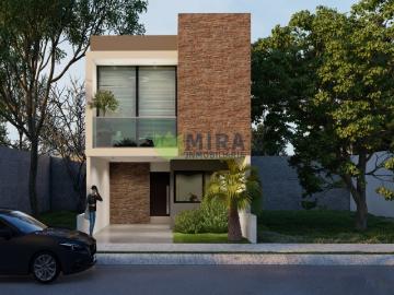 CASA EN VENTA EN FRACCIONAMIENTO LA LUZ, EN SALIDA QUIROGA, La Luz