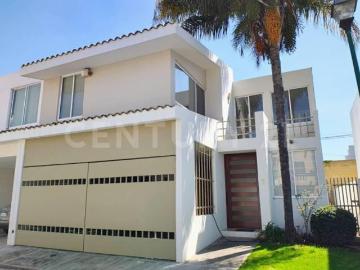 Casa en venta en Fraccionamiento Loma, zona Recta a Cholula, Zavaleta, Puebla