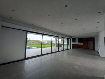 CASA EN VENTA EN FRACCIONAMIENTO LOMAS DE COCOYOC, MORELOS