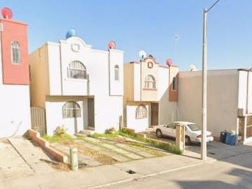 CASA EN VENTA EN FRACCIONAMIENTO LOMAS DE LA PRESA, MUNICIPIO TIJUANA, BAJA CALIFORNIA