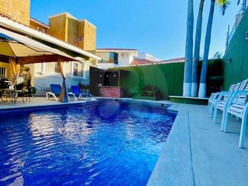 Casa en venta en Fraccionamiento Lomas de Mazatlán