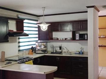 ¡Casa en Venta en Fraccionamiento Los Ángeles Villas!