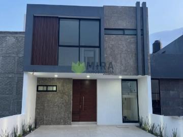 CASA EN VENTA EN FRACCIONAMIENTO MIRAVALLE, ZAMORA, Zamora de Hidalgo Centro