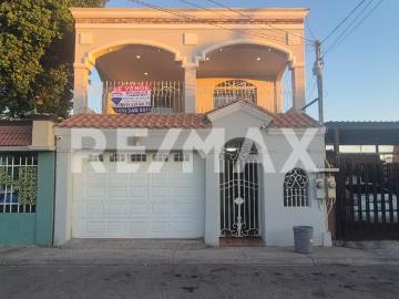 Casa en venta en fraccionamiento Orquídeas