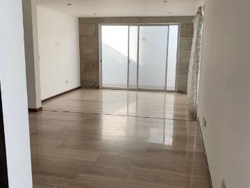 Casa en Venta en Fraccionamiento Rinconada Santa Fe, Puebla