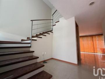 Casa en Venta en Fraccionamiento SAUCEDAL