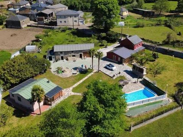 Casa en Venta en Friol