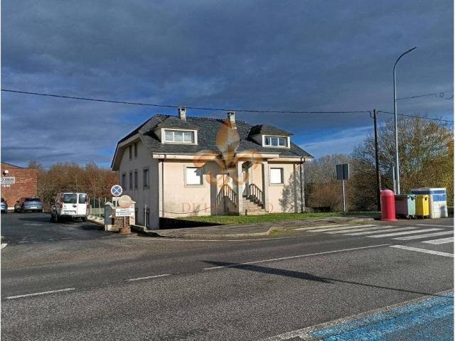 Casa en Venta en Friol