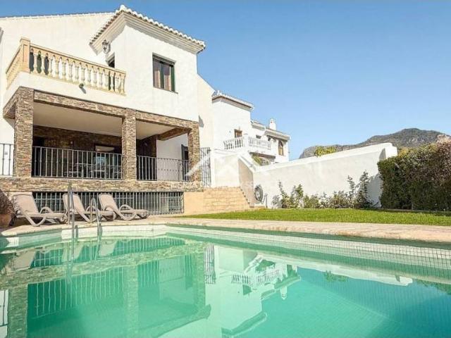 Casa en Venta en Frigiliana