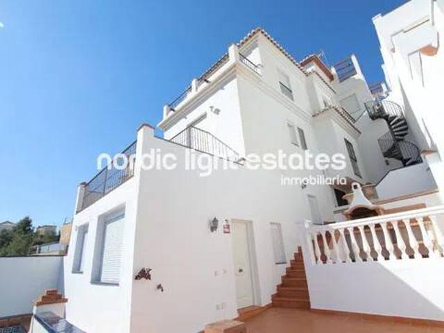 Casa en Venta en Frigiliana