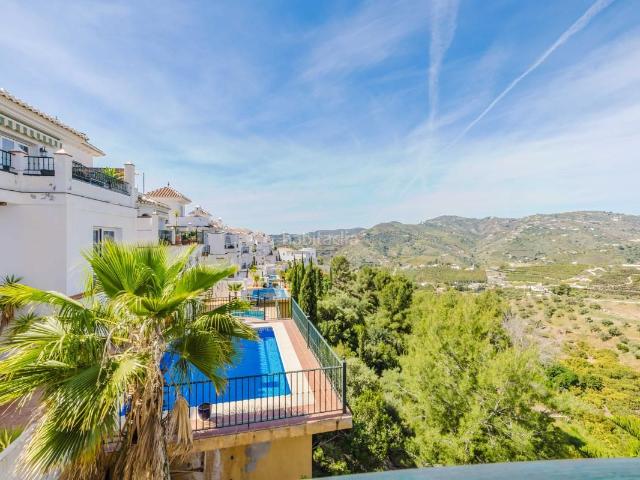 Casa en venta en Frigiliana. Casas.