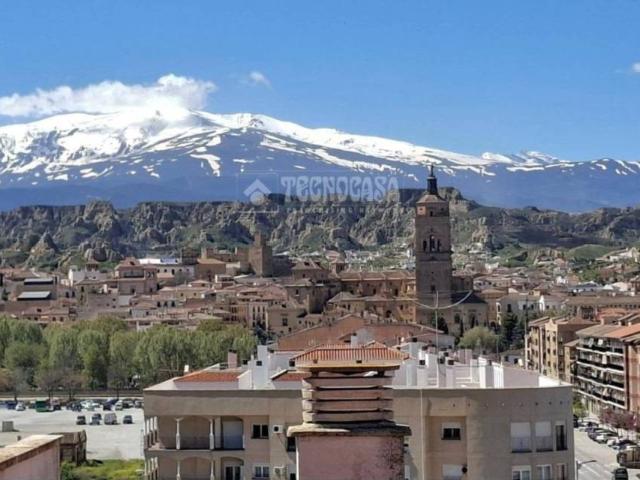Piso en Venta en Guadix