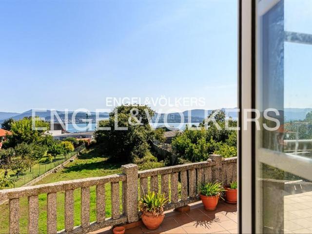 Casa en venta en Guarda A. Bonita casa en A Guardia, con vistas al Río Miño. Casas Guarda.