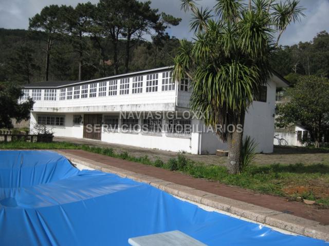 Casa en venta en Guarda A. Chalet en la guardia para reformar con 474 m2 construidos de vivienda Parcela de 5452 m2. Ideal para hospedería ya que se encuentr. Casas Guarda.