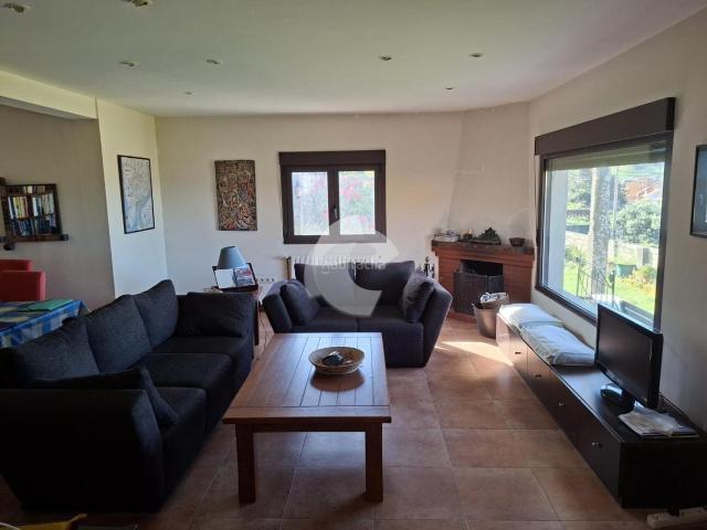 Casa en venta en Guarda A. Tu refugio privado de 3.700 m con el mar en el horizonte Disfruta de la máxima privacidad en esta espectacular propiedad donde el. Casas Guarda.