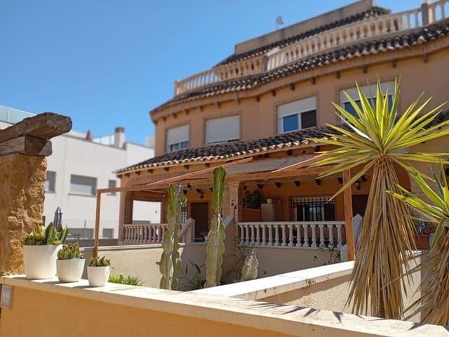 Casa en venta en Guardamar del Segura, Alicante Costa Blanca