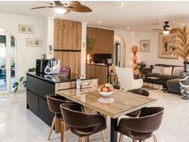 casa en Venta en Guardamar Del Segura. ETRV T9044