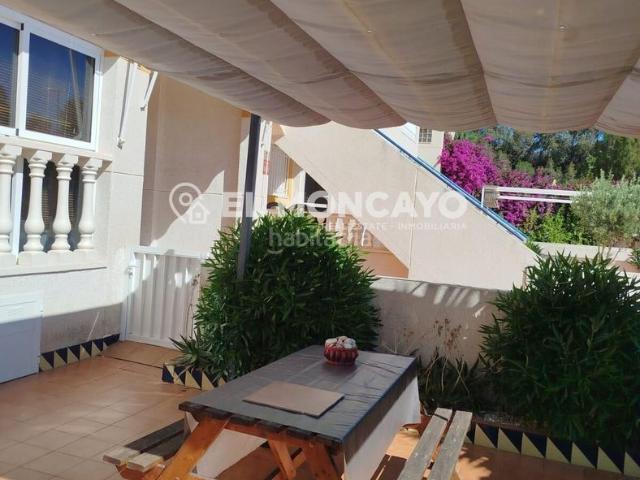 Casa en venta en Guardamar del Segura, El Edén. Fantástico bungalow adosado con amplia terraza en la exclusiva urbanización del Edén, Guardamar del Segura, Alicante. Casas Guardamar del.
