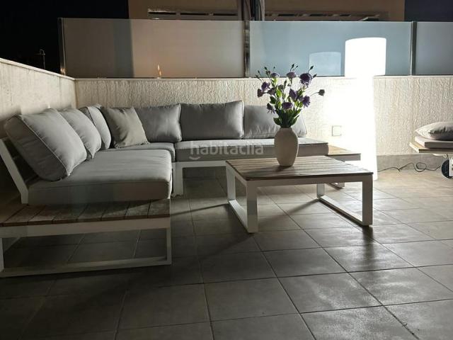 Casa en venta en Guardamar del Segura, El Raso. Exclusivo Bungalow Oasis Beach con SPA, MiniGolf y Solárium Privado Guardamar. Casas Guardamar del.
