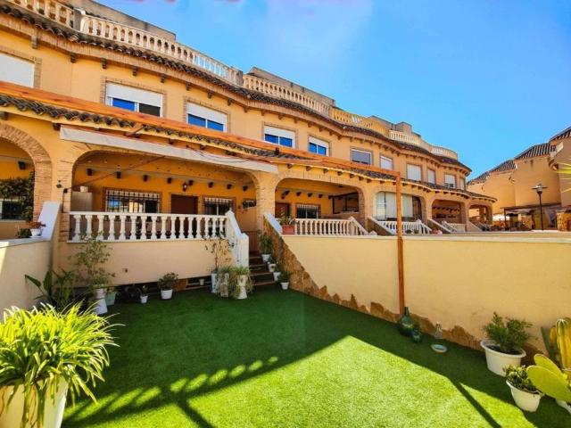 Casa en Venta en Guardamar del Segura