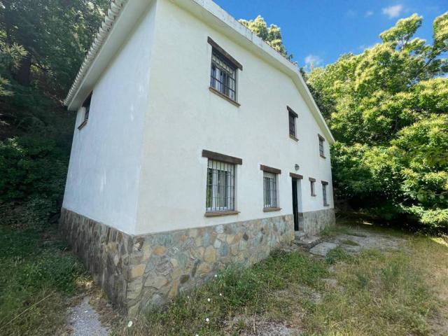 Casa en Venta en Güéjar Sierra